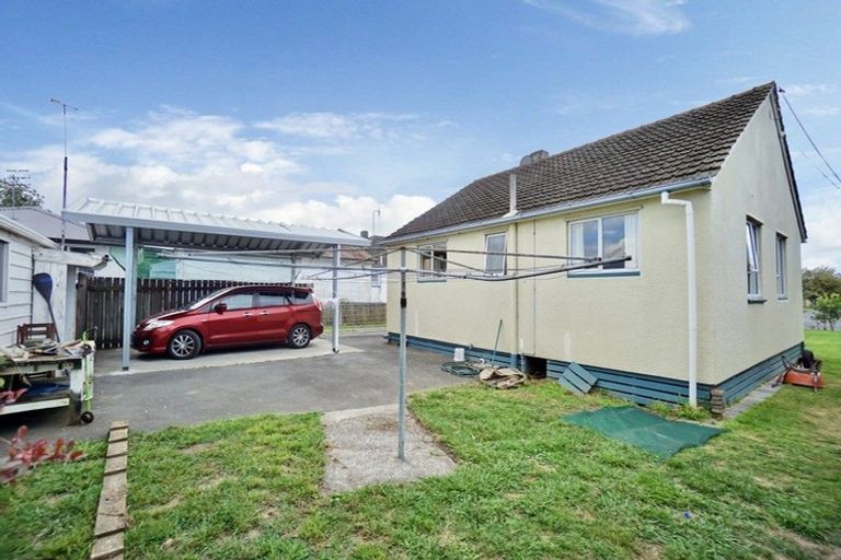 Photo of property in 14 Station Road, Te Puke, 3119