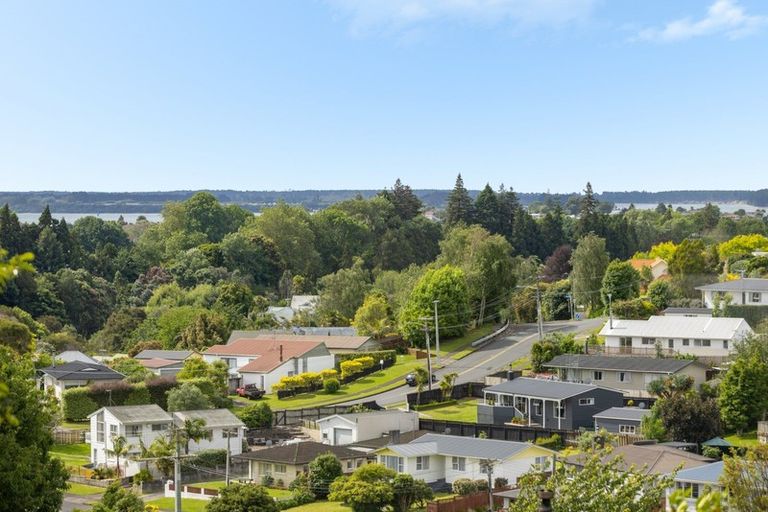 Photo of property in 33 Brookfield Terrace, Brookfield, Tauranga, 3110