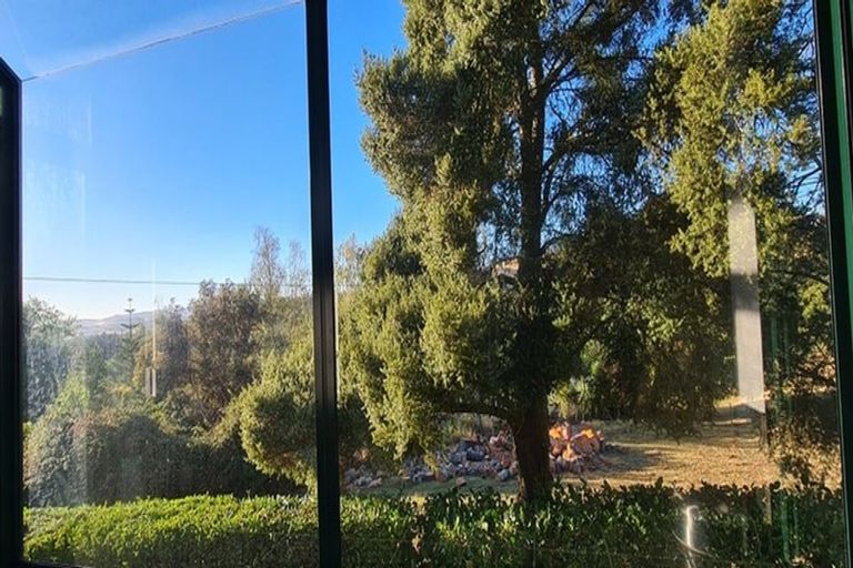 Photo of property in 10 Abbotsford Road, Waipawa, 4210