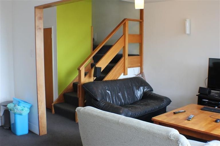 Photo of property in 22 Stafford Street, Mount Victoria, Wellington, 6011