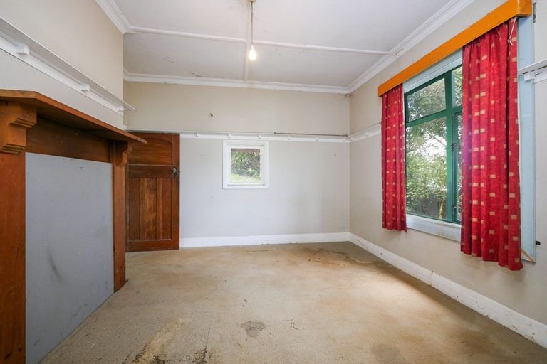 Photo of property in 60 Gladstone Road, Dalmore, Dunedin, 9010