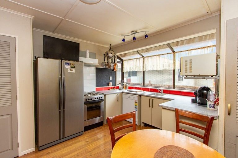 Photo of property in 49 Bellingham Crescent, Fordlands, Rotorua, 3015