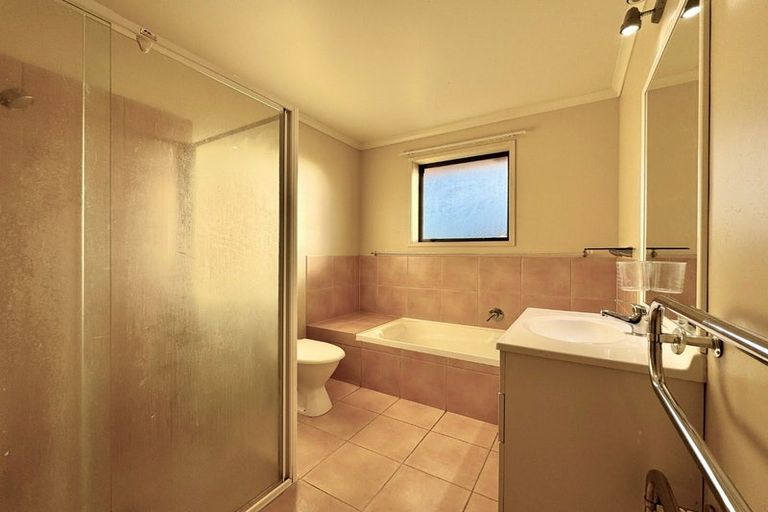 Photo of property in 9 Waione Court, Takanini, 2112