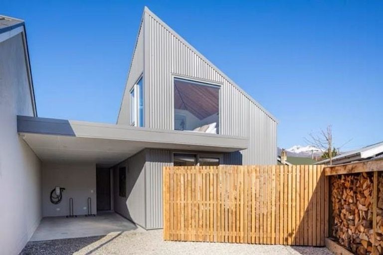 Photo of property in 8 Boundary Street, Arrowtown, 9302