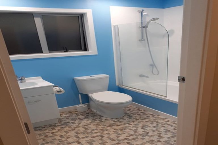 Photo of property in 14a Trinidad Crescent, Grenada Village, Wellington, 6037