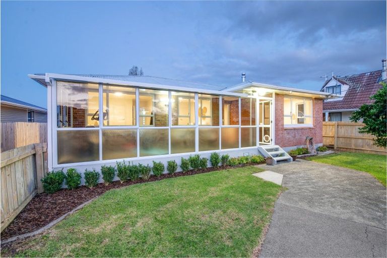 Photo of property in 1/179 Centreway Road, Orewa, 0931