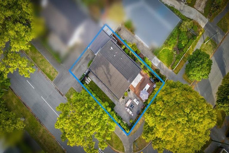 Photo of property in 40 Dee Street, St Albans, Christchurch, 8014