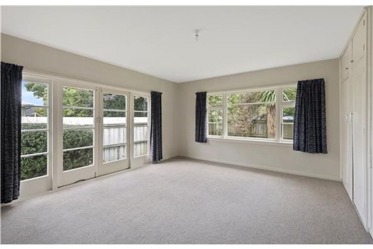 Photo of property in 1/5 Tara Street, Riccarton, Christchurch, 8041