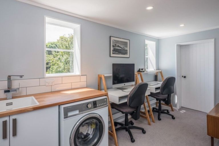 Photo of property in 8 Leveson Street, Strathmore Park, Wellington, 6022