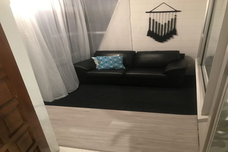 Photo of property in 1/23 Lee Street, Blenheim, 7201