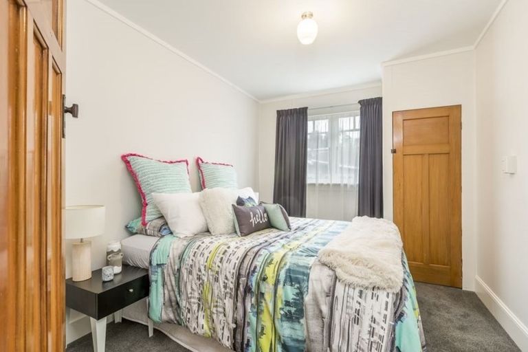 Photo of property in 41 Hillsborough Road, Hillsborough, Auckland, 1042