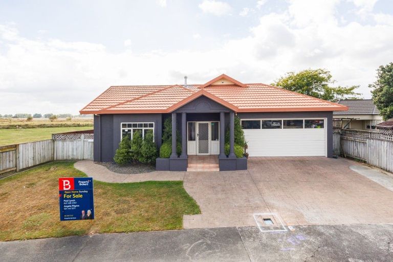 Photo of property in 38 Leander Place, Milson, Palmerston North, 4414