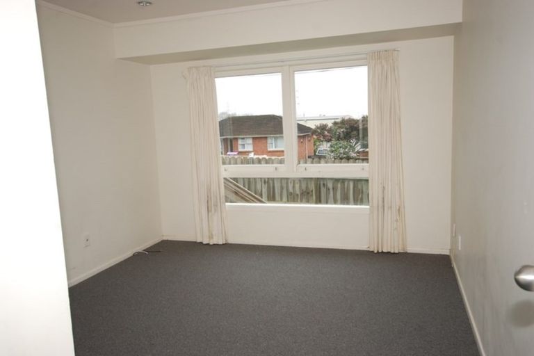 Photo of property in 71 Panama Road, Mount Wellington, Auckland, 1062