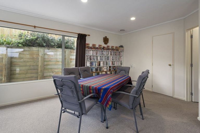 Photo of property in 106 Parnell Heights, Kelvin Grove, Palmerston North, 4414