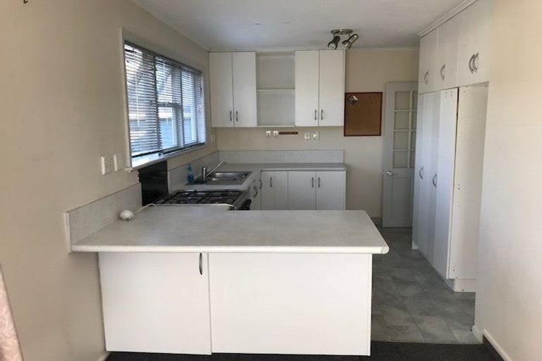 Photo of property in 976 High Street, Avalon, Lower Hutt, 5011