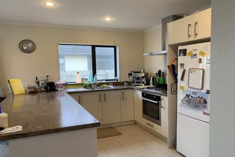 Photo of property in 12 Montego Place, Grenada Village, Wellington, 6037