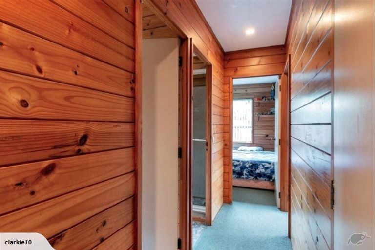 Photo of property in 197 Walter Strevens Drive, Conifer Grove, Takanini, 2112