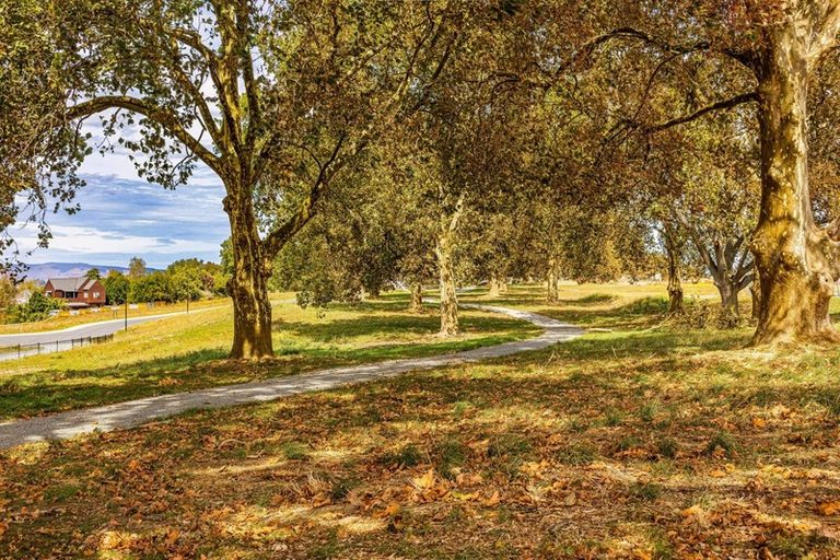 Photo of property in 102 Fairway Drive, Morrinsville, 3300