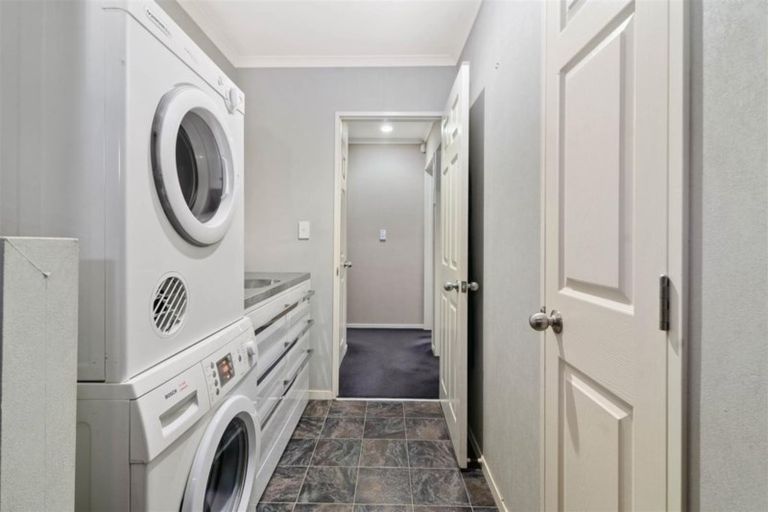 Photo of property in 53 Blomfield Street, Pukehangi, Rotorua, 3015