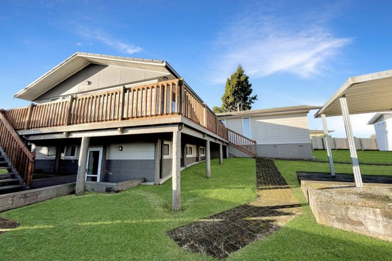 Photo of property in 12 Tawa Place, Tokoroa, 3420
