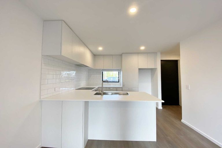 Photo of property in 3/95 Linwood Avenue, Linwood, Christchurch, 8011