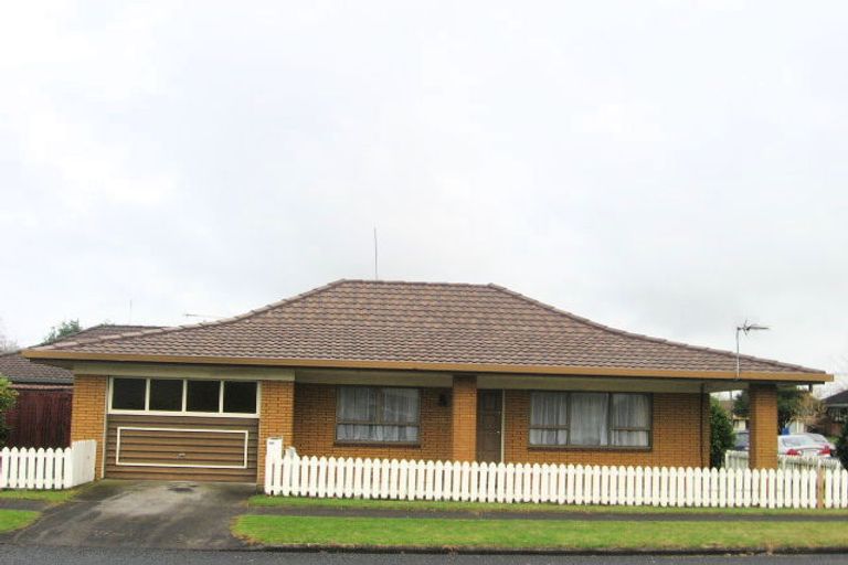 Photo of property in 5/16 King Edward Avenue, Papakura, 2110