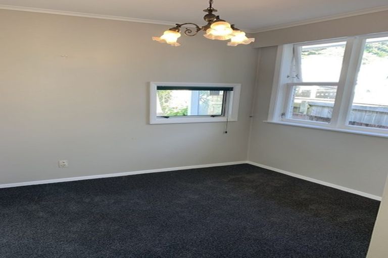 Photo of property in 418a Muritai Road, Eastbourne, Lower Hutt, 5013