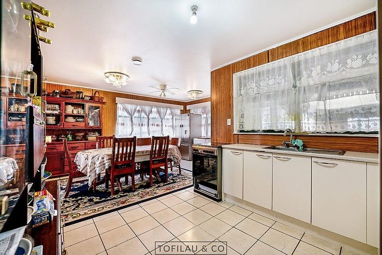 Photo of property in 92 Fisher Crescent, Otara, Auckland, 2023