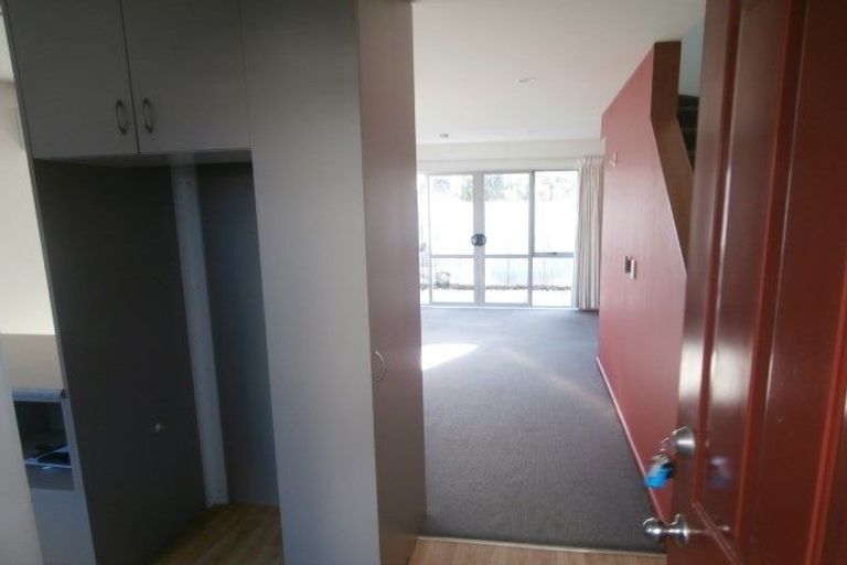 Photo of property in 51 Fairfield Avenue, Addington, Christchurch, 8024