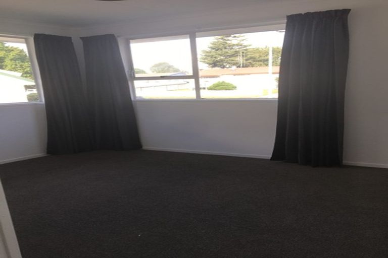 Photo of property in 28 Blomfield Street, Nawton, Hamilton, 3200