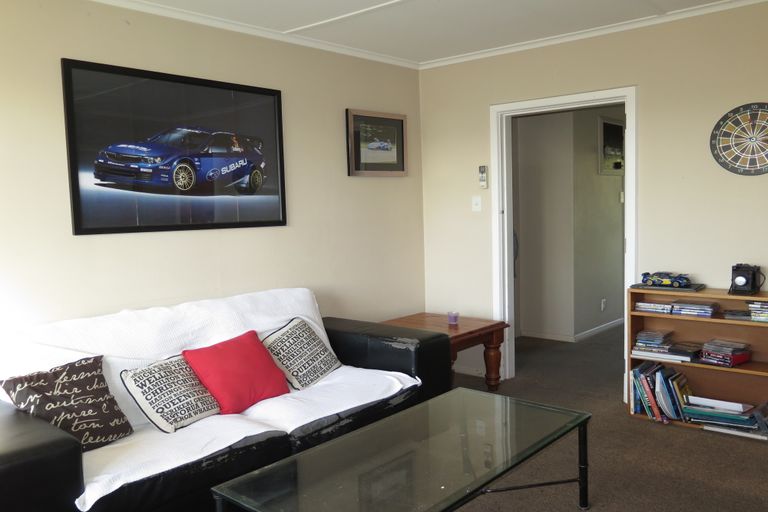 Photo of property in 43 Macdonald Street, Waimataitai, Timaru, 7910