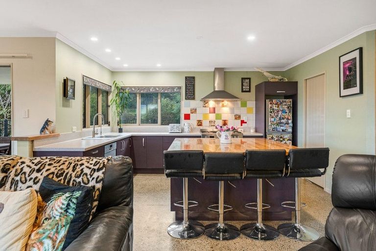 Photo of property in 33 Nikau Heights, Lansdowne, Masterton, 5810