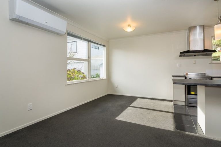 Photo of property in 62 Stott Avenue, Birkdale, Auckland, 0626
