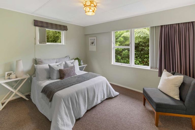 Photo of property in 20 Harbour View Road, Harbour View, Lower Hutt, 5010