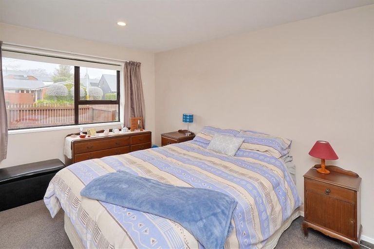 Photo of property in 1/10 Wadeley Road, Ilam, Christchurch, 8041