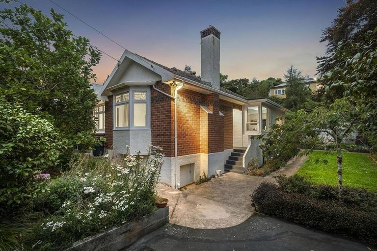 Photo of property in 17 Fairfax Street, Maori Hill, Dunedin, 9010