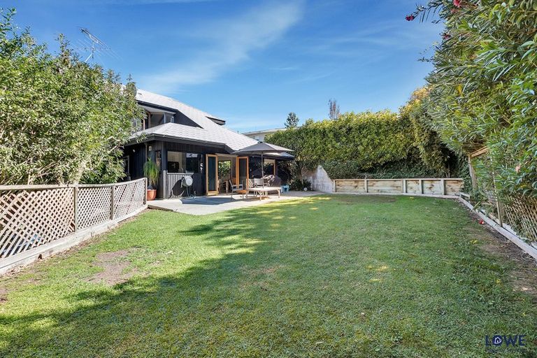 Photo of property in 14 Asbury Crescent, Campbells Bay, Auckland, 0630