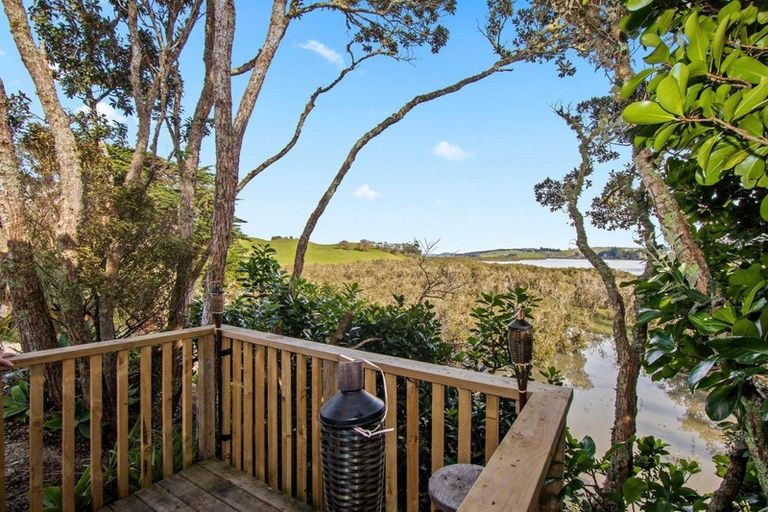 Photo of property in 133 Wharf Road, Port Albert, Wellsford, 0973