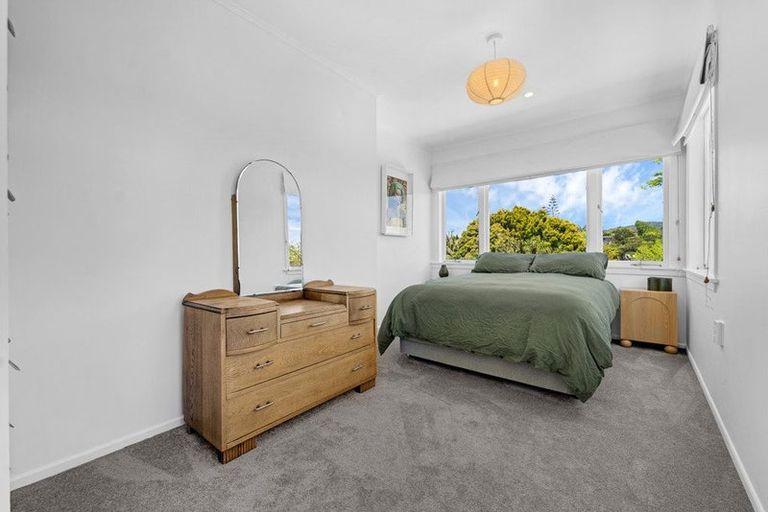 Photo of property in 60 Mcentee Road, Waitakere, Auckland, 0816