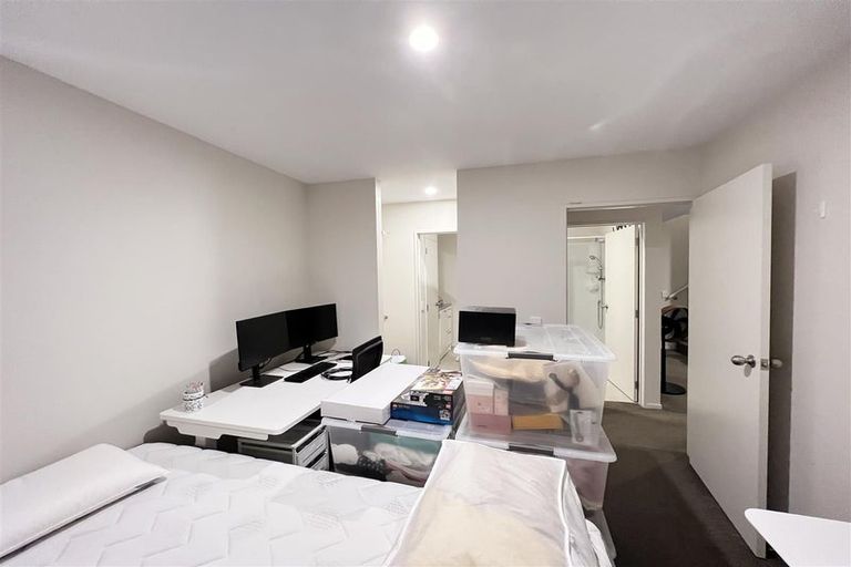 Photo of property in 9 Divide Loop, Takanini, 2112