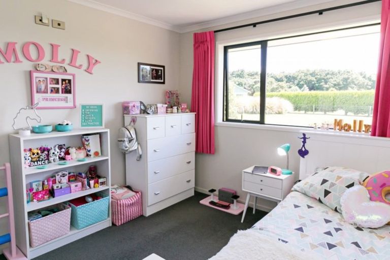 Photo of property in 164 Oreti Road, Otatara, Invercargill, 9879