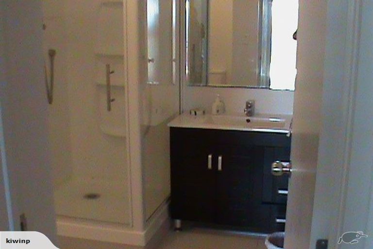 Photo of property in 1/167 Mokoia Road, Birkenhead, Auckland, 0626