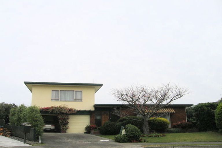 Photo of property in 6 Somerset Place, Taradale, Napier, 4112