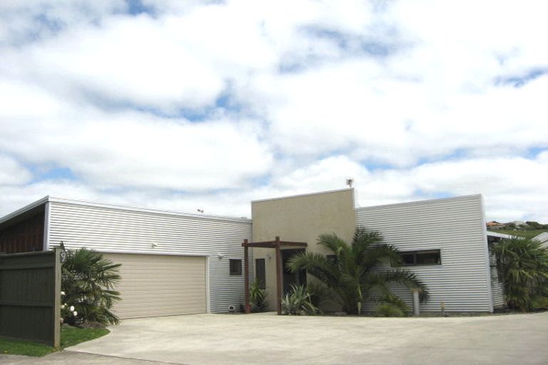 Photo of property in 9 Eastside Drive, Pukekohe, 2120