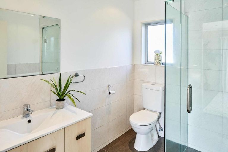 Photo of property in 21 Paparoa Crescent, Aotea, Porirua, 5024