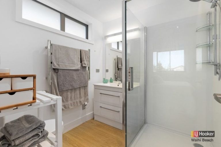 Photo of property in 7 Ian Place, Waihi Beach, 3611