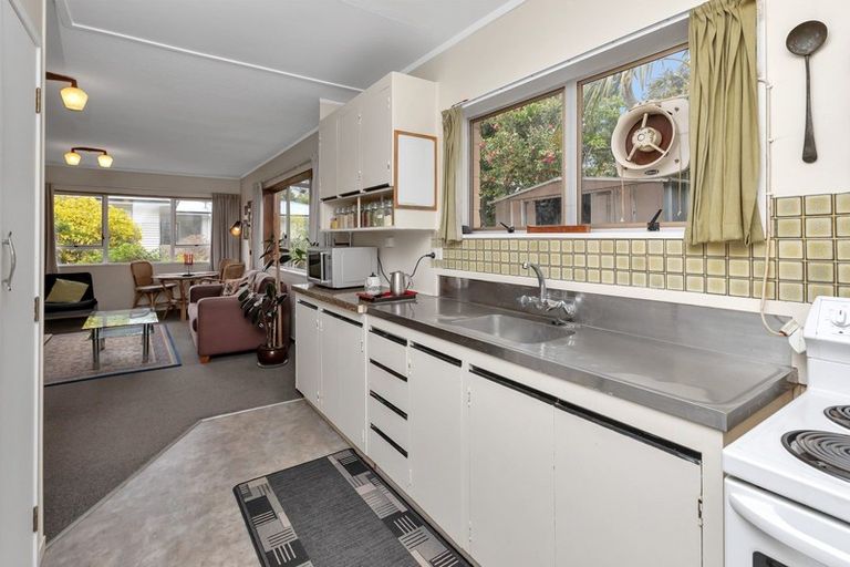 Photo of property in 59 Kauika Road West, Avenues, Whangarei, 0110