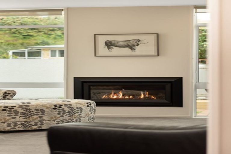 Photo of property in 18 Beach Grove, Omokoroa, 3114