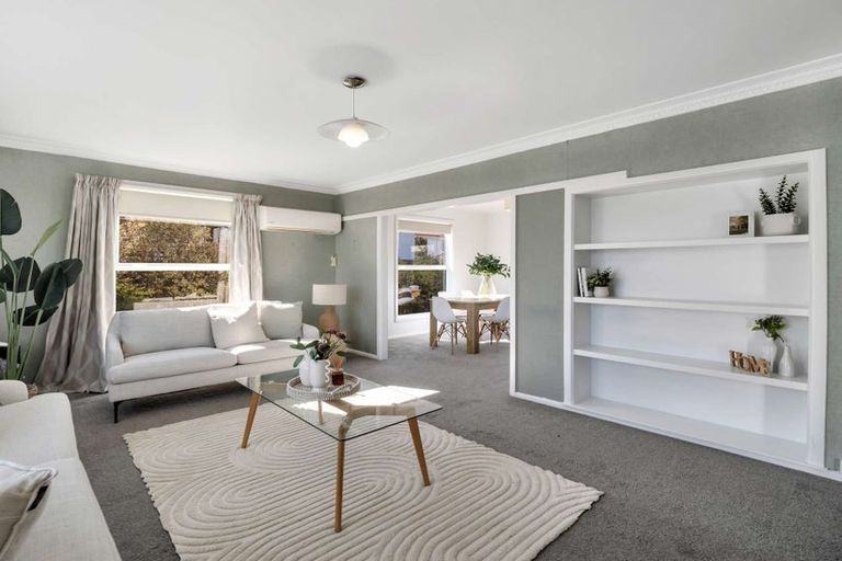 Photo of property in 12 Delaware Crescent, Russley, Christchurch, 8042