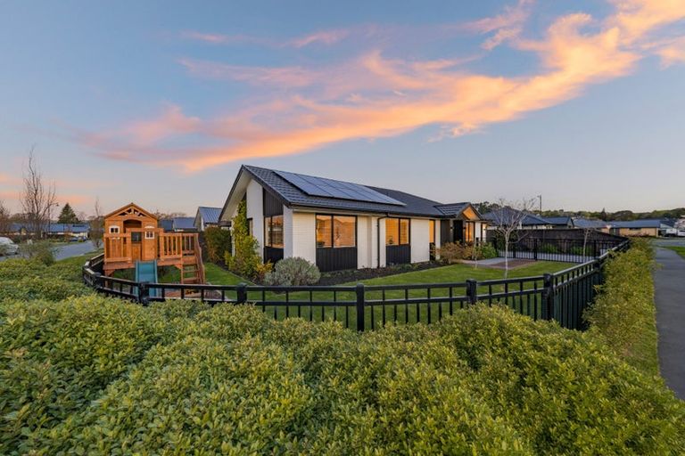 Photo of property in 4 Tempering Drive, Halswell, Christchurch, 8025